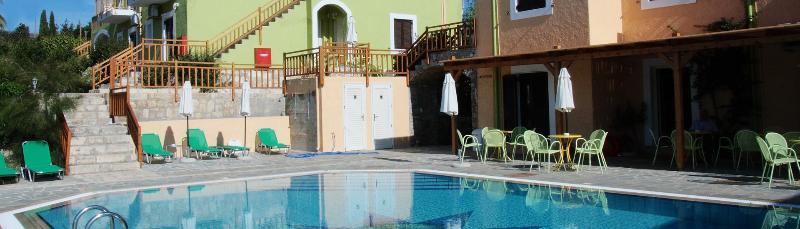 Perla Hotel Agia Pelagia Exterior foto